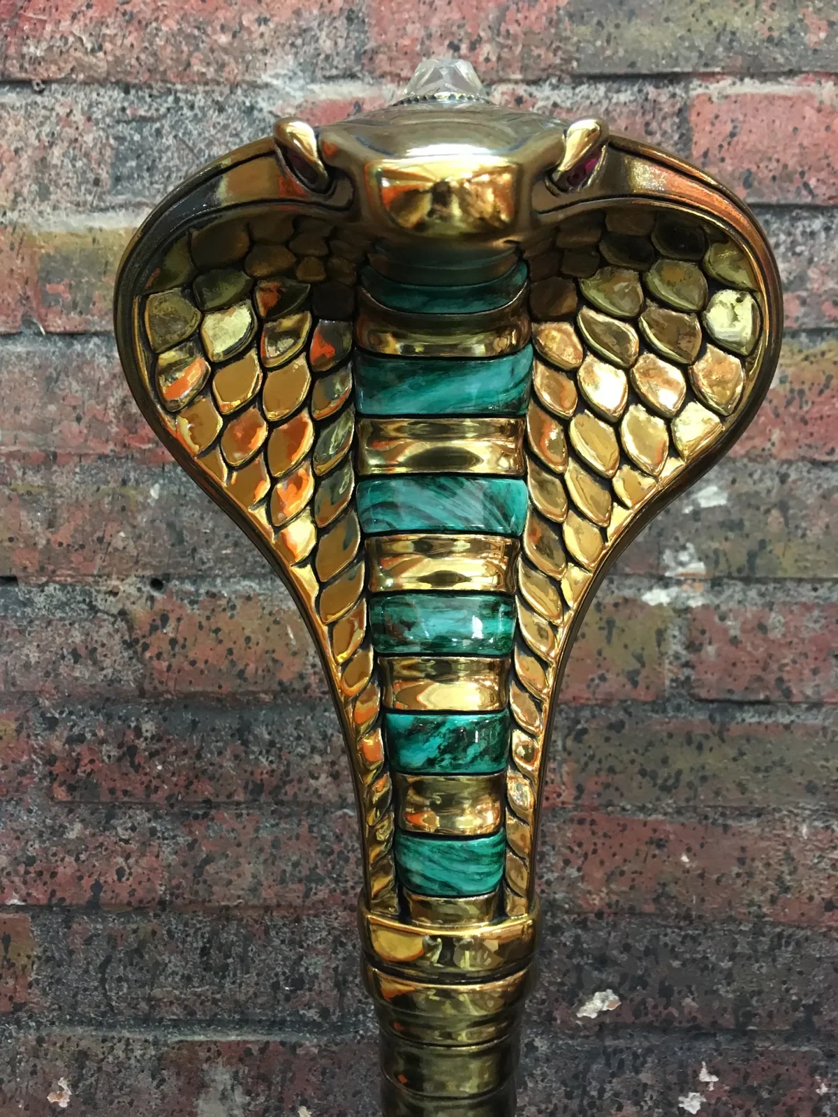 Serpents & Mythic Ornament